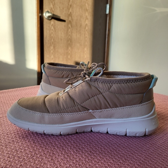 COLE HAAN Women's Generation Zerogrand Quilted Rec Booties size 8.5 - Picture 4 of 13